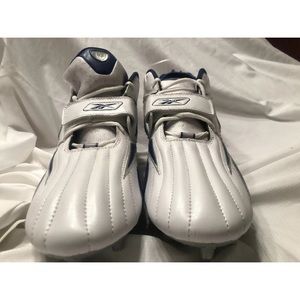 REEBOK STRAP WHITE ROYAL MOLDED FOOTBALL CLEATS